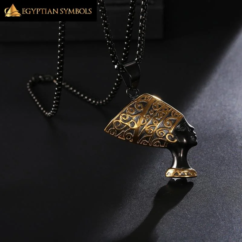 Necklaces and pendants with infinity love symbols for an eternal, romantic gesture-Unisex Gold Nefertiti Pendant