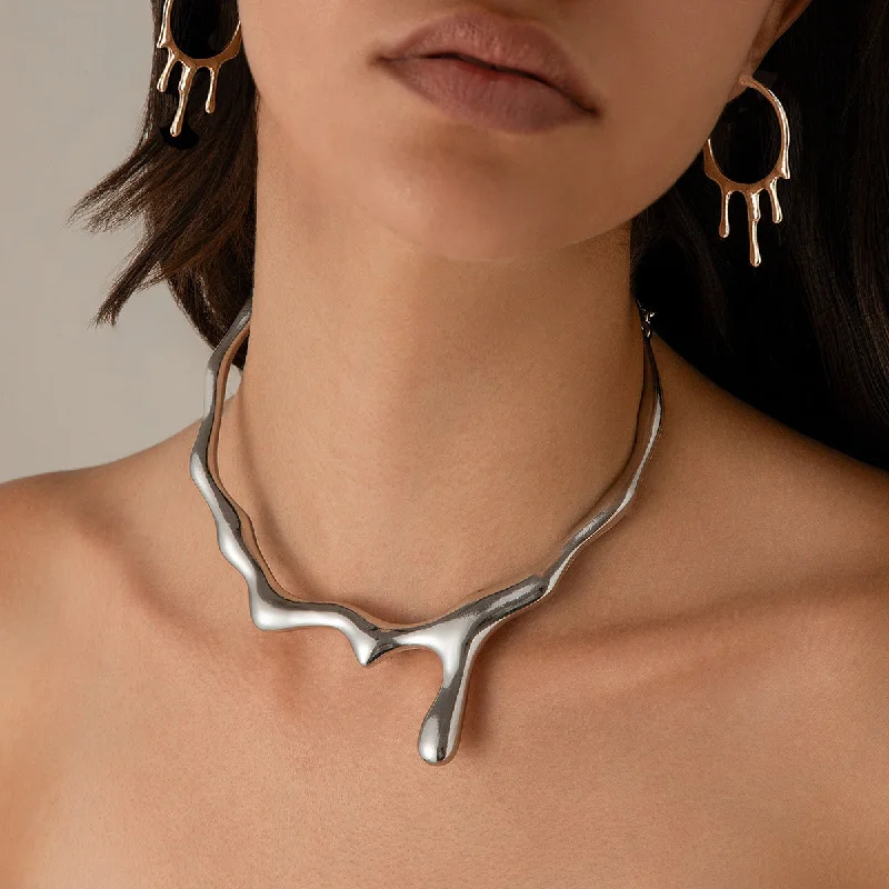 Best necklaces and pendants for everyday wear with minimalist designs-Asymmetrical Dripping Styled Silver Necklace JLTN1251