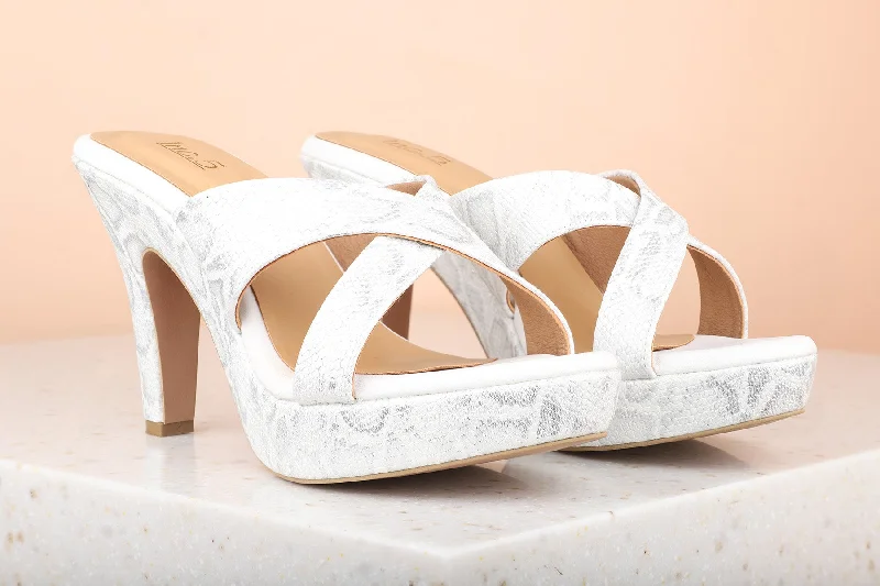 Trendy sandals for women with platform soles and stylish open-toe design for fashion-Women White Textured Platform Heels