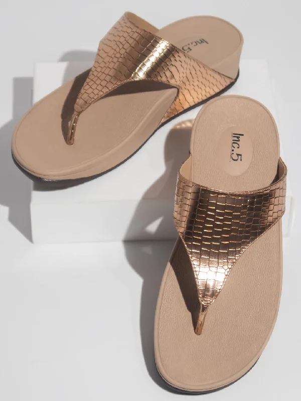 Beach sandals for men with quick-drying design and comfortable fit for vacations-Women Rose Gold Textured Comfort Heels