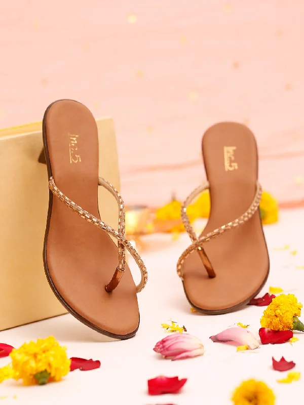 Casual sandals for women with flat soles and adjustable straps for easy wear-Women Bronze Embellished One-Toe Block Heels