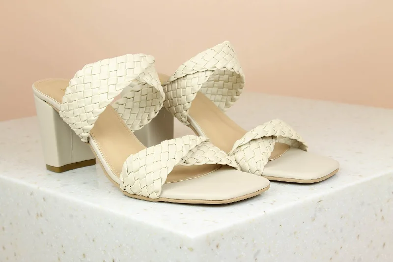 Summer sandals for women with breathable design and comfortable fit-Women Beige Textured Block Heels