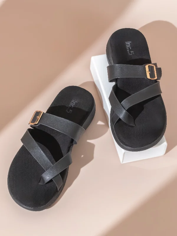 Elegant sandals for women with decorative buckle and strappy design for chic look-Women Black Buckle Detail One Toe Comfort Heels