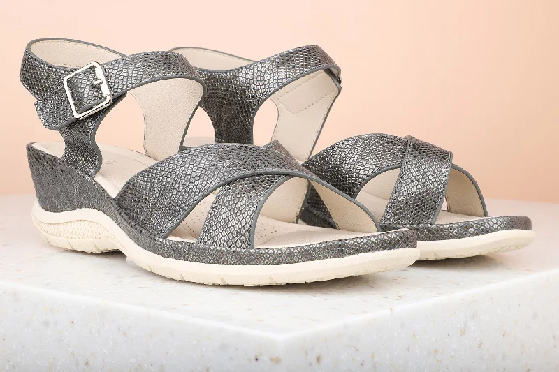 Elegant sandals for women with beaded straps and platform heels for special occasions-Women Grey Textured Wedge Heels