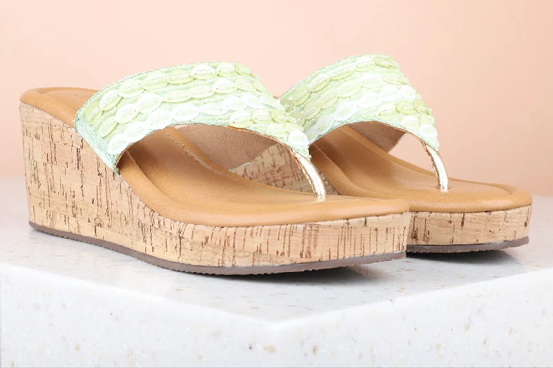 Trendy sandals for women with platform soles and stylish open-toe design for fashion-Women Pista Wedge Heels