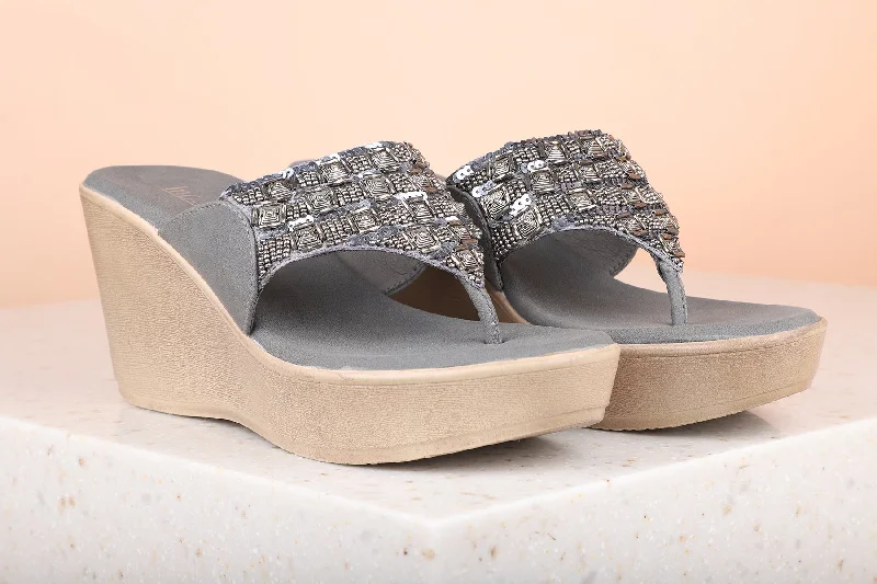 Comfortable sandals for women with contoured footbed and easy-to-adjust straps-Women Grey Embellished Ethnic Wedge Heels