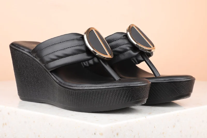 Trendy sandals for women with braided straps and comfortable footbed for casual style-Women Black Wedge Heels