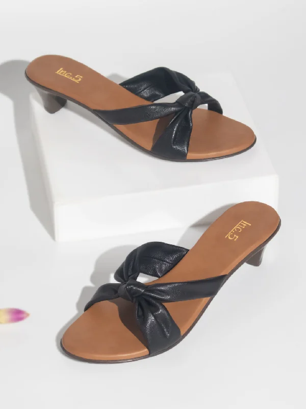 Summer sandals for women with simple design and flexible, comfortable fit-Women Black Solid Kitten Heels