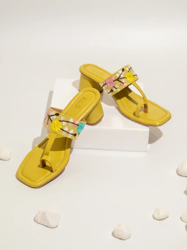 Casual sandals for women with cork footbed and crisscross strap design for style-Women Yellow One Toe Block Heels