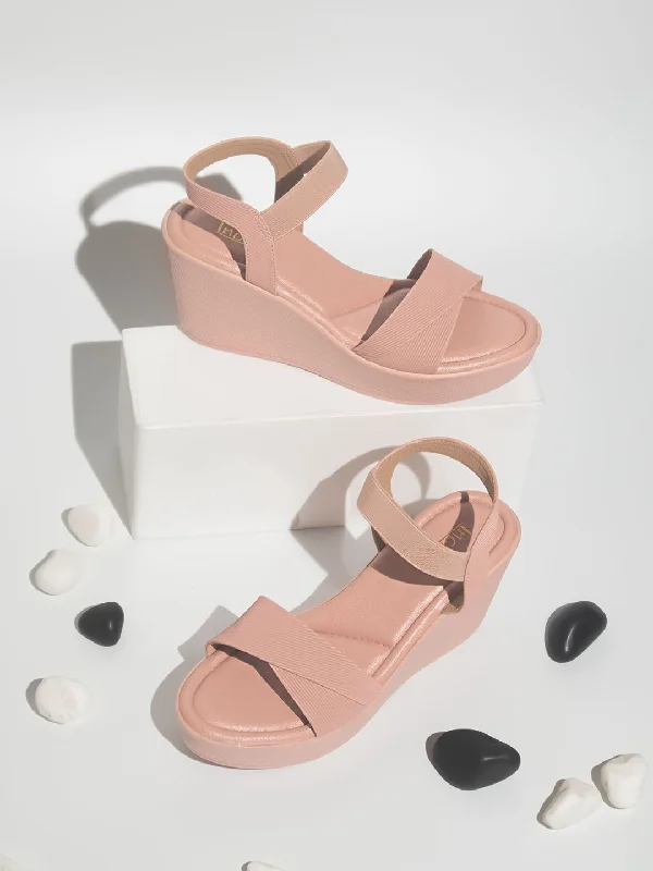 Trendy sandals for men with canvas straps and easy slip-on design for casual outings-Women Peach Wedge Heels