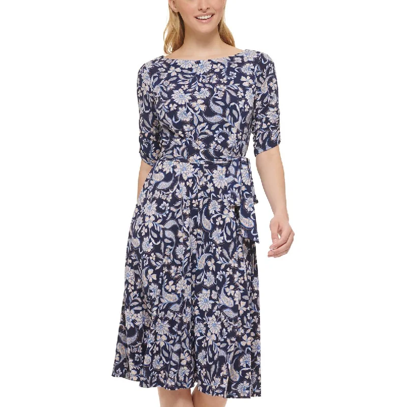 Minimalist Dresses for Simplicity -Jessica Howard Womens Floral Print Jersey Fit & Flare Dress