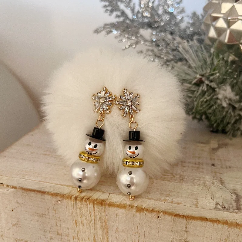 Best hoop earrings with rose gold for a romantic and warm aesthetic-Pearl Bead Snowman Dangle Earrings